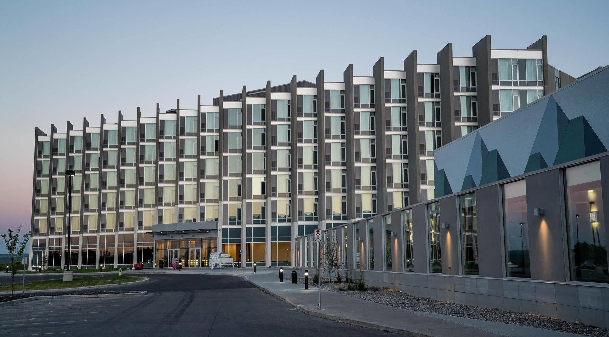 Grey Eagle Resort Κάλγκαρι Εξωτερικό φωτογραφία